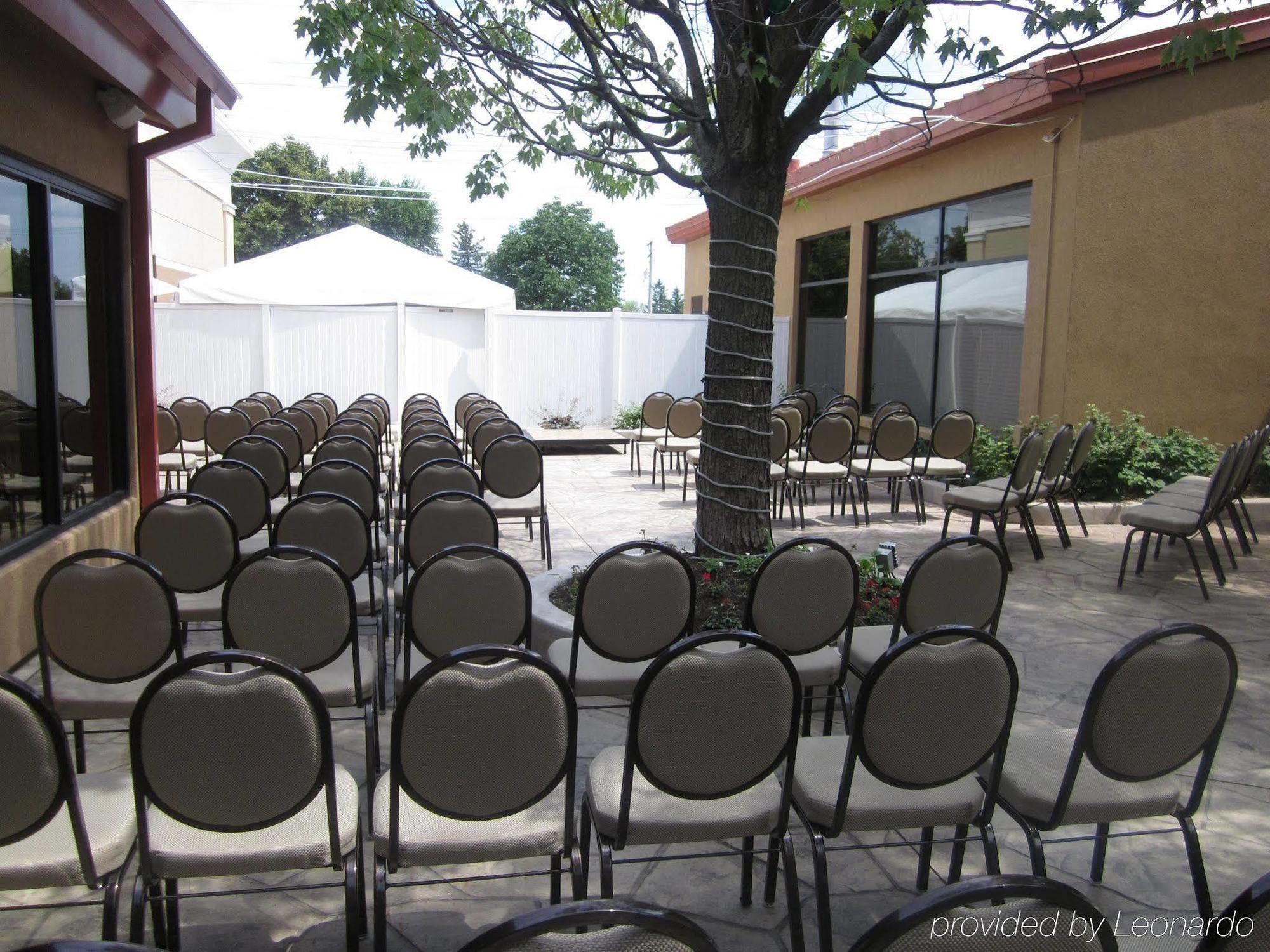 Hotel Gurnee Exterior photo